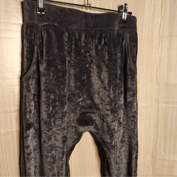 Out From Under Grey Velour Drop Crotch Joggers XS - Picture 5 of 6
